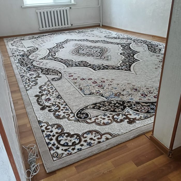 Продается ковер ,