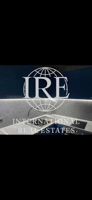 Продава се Двустаен апартамент в Варна, Бриз - 66 кв.м за 3637 €/кв.м - Снимка #7