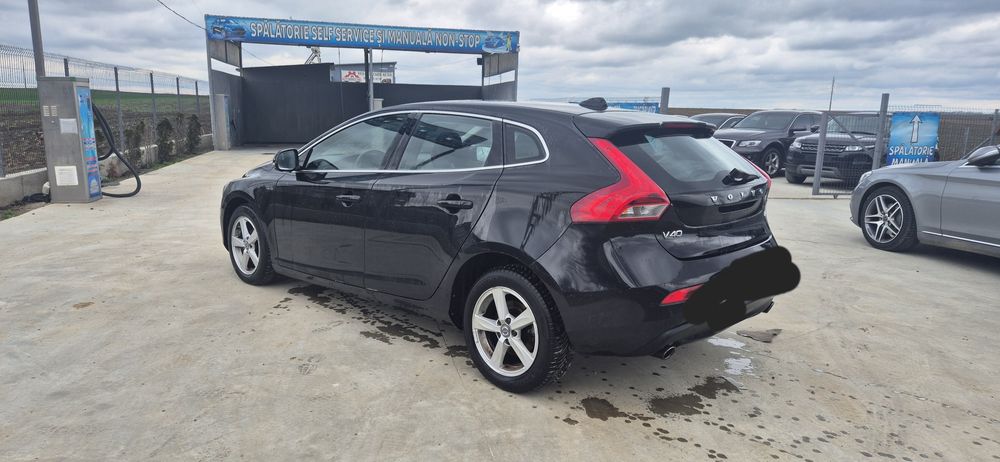 volvo v40 motor 2l 190cp euro 5 2014