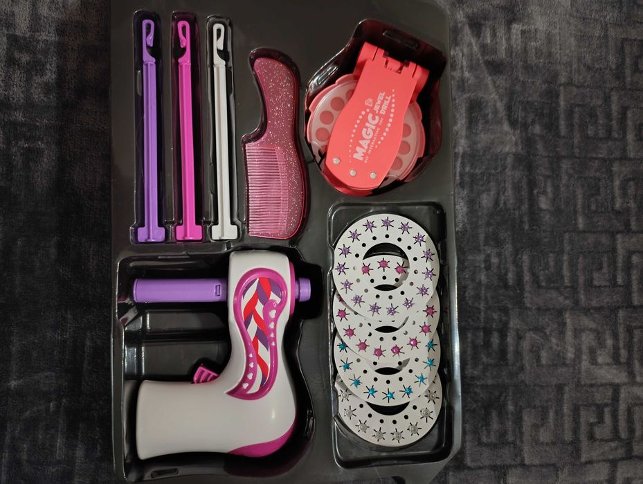 Аппарат для плетения косичек