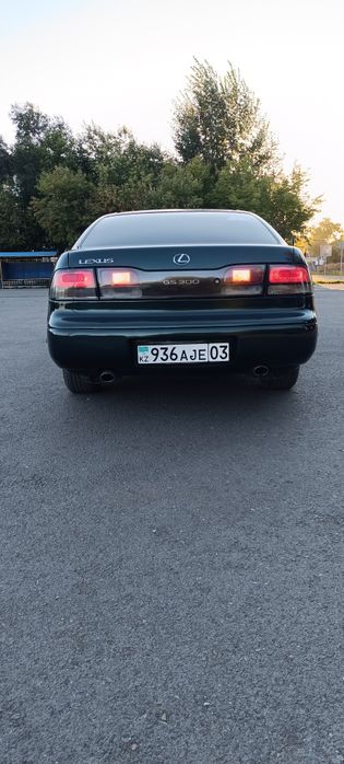 Продам Лексус gs 300
