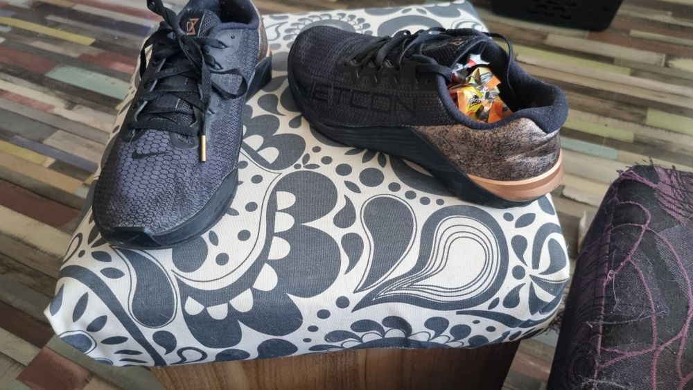 Маратонки Nike .