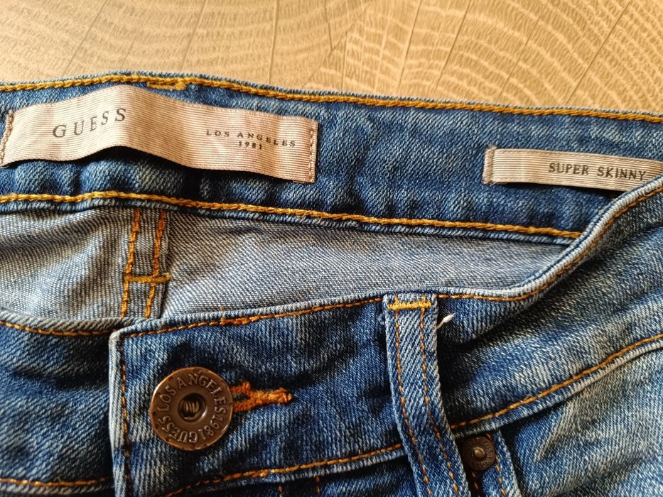 Оригинален дамски деним Guess