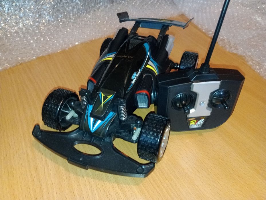 Радиоуправляемые машинки. RC Cars