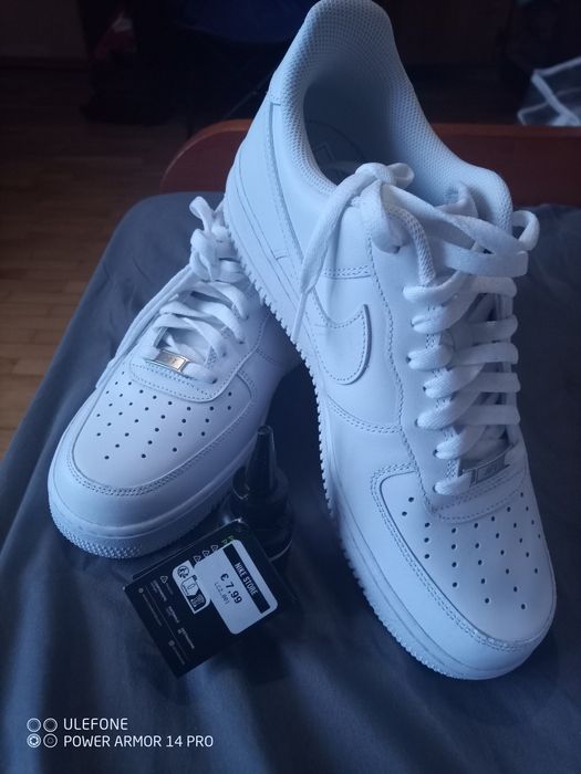 Продавам маратонки NIKE AIR