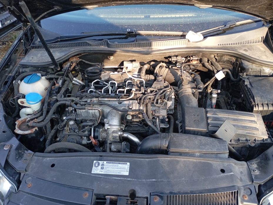 Фолксваген Голф 6 2.0 тди 2011год