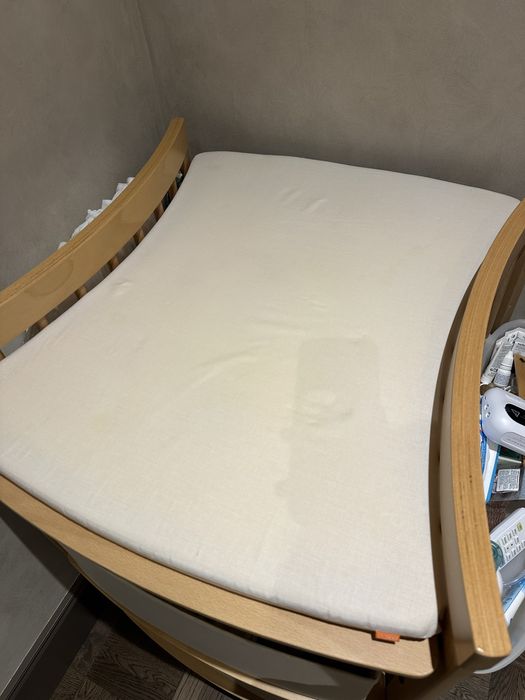 Пелинальный столик ; Stokke