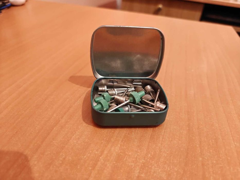 Set 13 ace otel noi universale pentru mingi