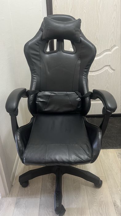 Кресло игровой или для офиса