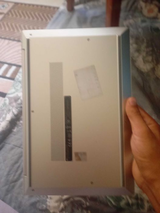 HP Noutbuk AMD Ryzen 7  5800U