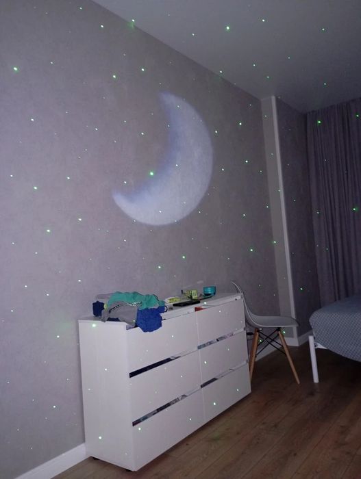 Ночник проектор космонавт с колонкой проектор звездное небо