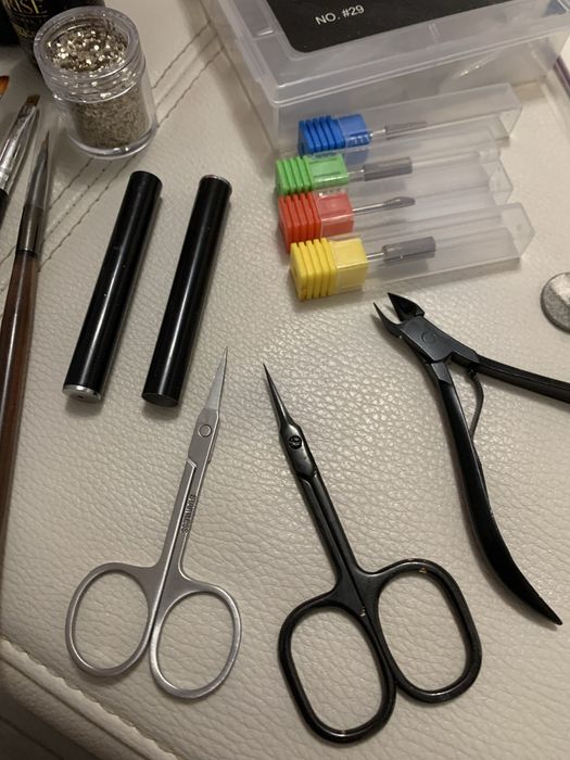 Set unghii, pensule , oje, polygel