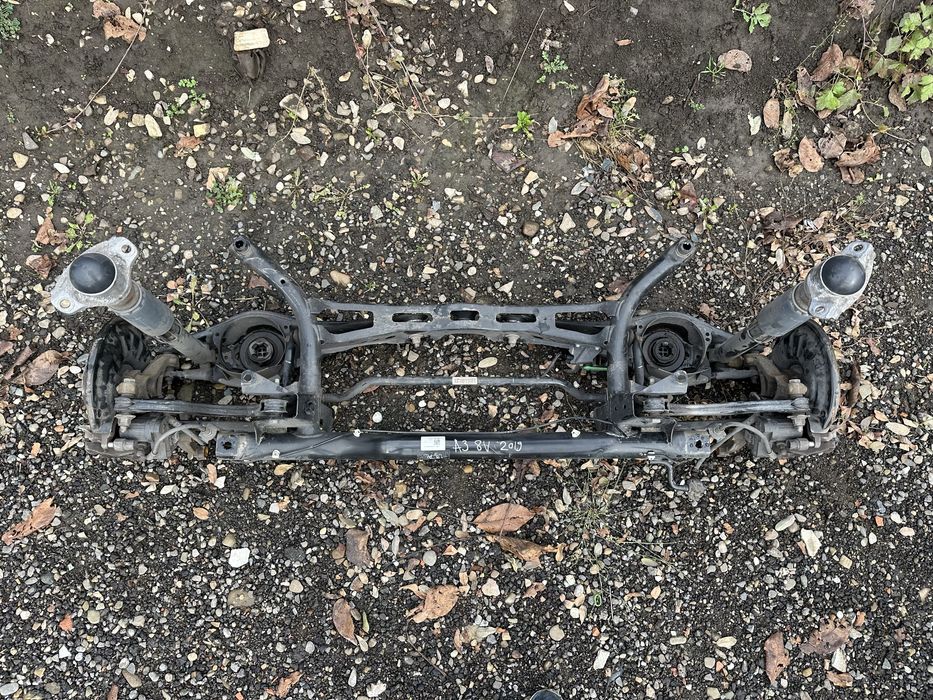 Punte spate Audi A3 8V 2013-2020