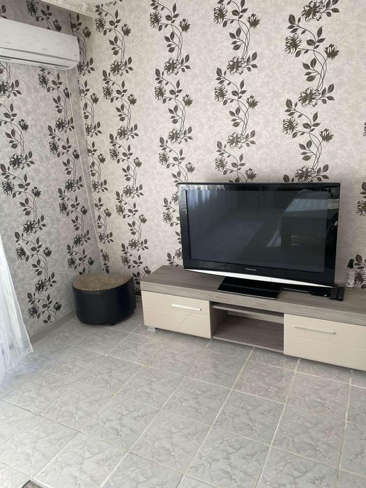 Дава се под наем Двустаен апартамент в Пловдив, Христо Смирненски - 75 кв.м за 400 € - Снимка #3