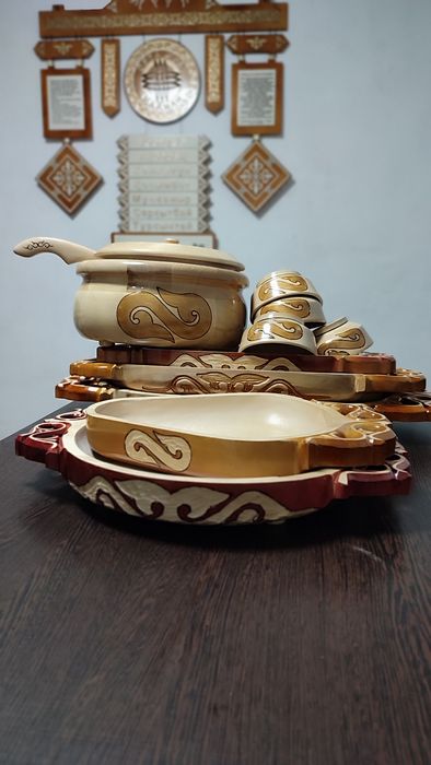 Посуду из дерево