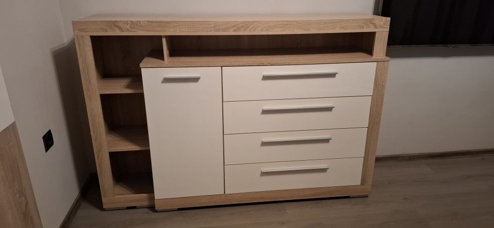 Vand mobila de dormitor naturlich