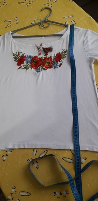 Tricou cu mănica scurt