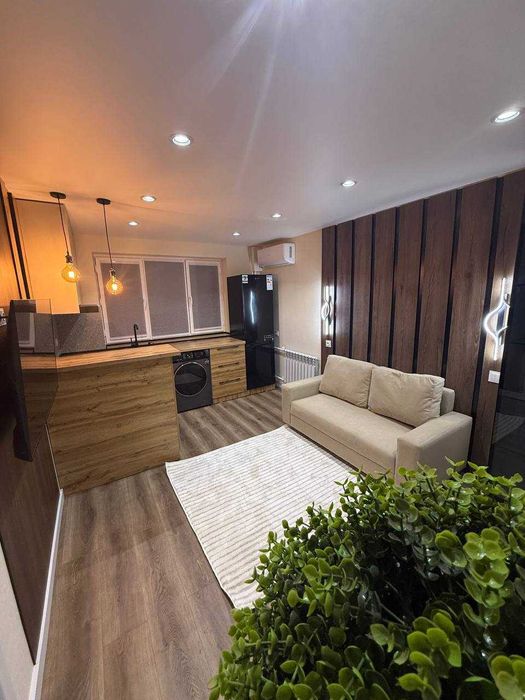 1в2 в центре, 25м², евро, метро Ойбек рядом`