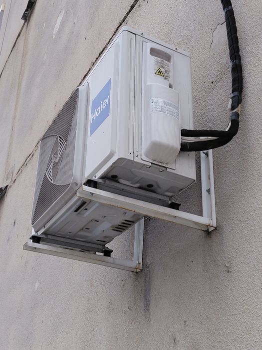 Инверторен климатик Haier 12 WI-FI