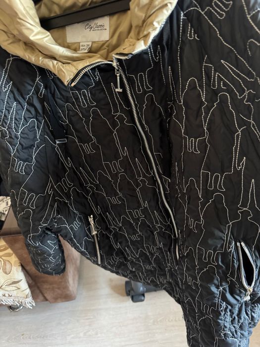 Продам куртки на весну-осень.