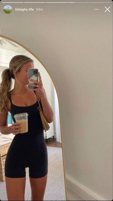 Женская спортивная одежда , лосины шорты майка спортивный топ