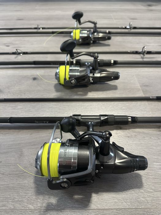 Set pescuit la crap, 3 lansete 3,6m, 3 mulinete, minciog si husa 13ft