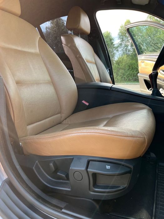 BMW Seria 5 BMW Seria 5 E60 M54 cutie manuala interior crem mahon