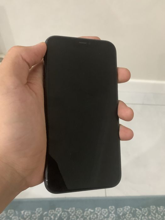 Iphone 11 в отличном состоянии
