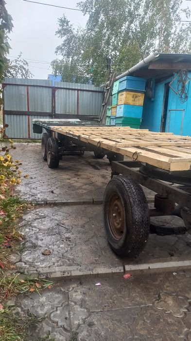 Прицеп пчеловодческий