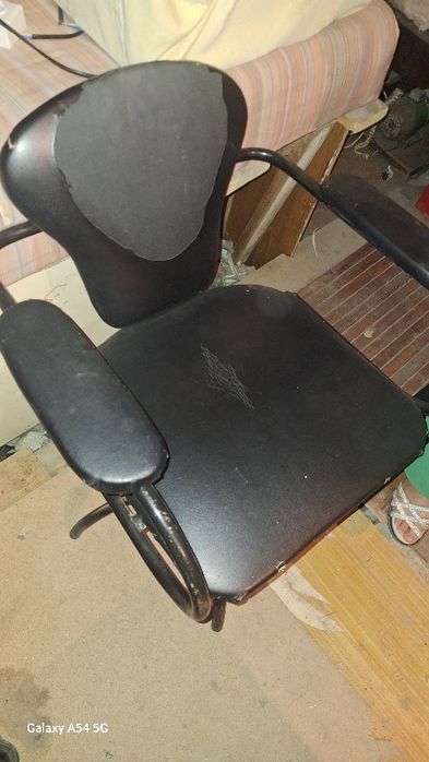Кресло для салона красоты б.у