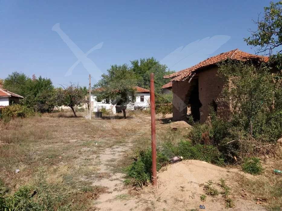 Двуетажна къща - с. Бегово - 36947