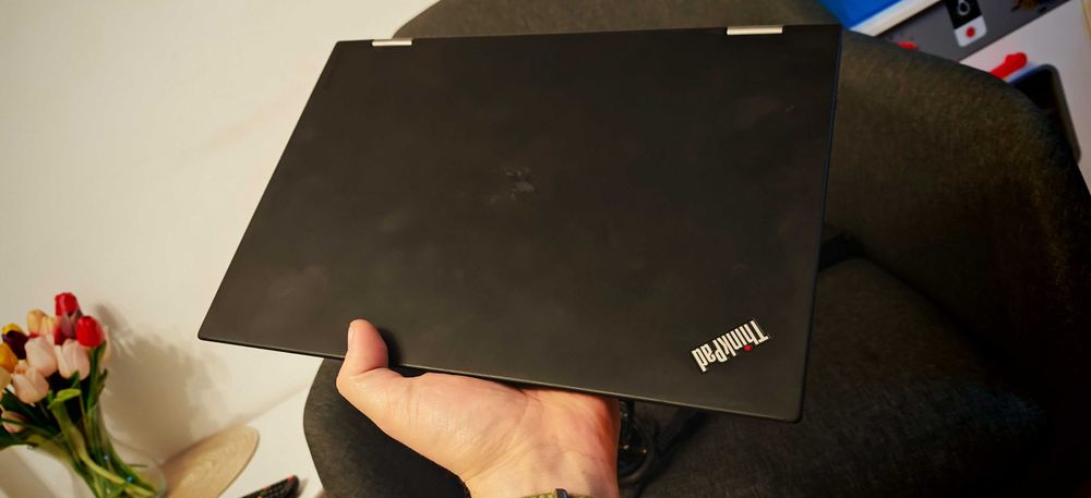 Lenovo ThinkPad  X1 Yoga  gen2 i5-7300U 8GB RAM SSD NVMe 256GB WQHD 2k Touch 2 în 1 4G/LTE – ideal pentru diagnoză, carcasă magneziu  dezmembrez