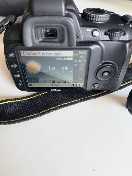 Nikon D3000 dslr