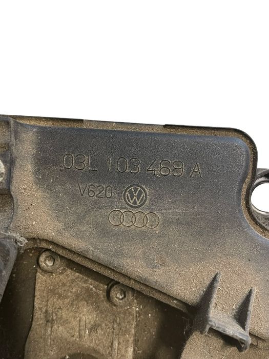 Capac Culbutori Audi A4 Iv 8K2, B8 2007 - 2015 2.0Tdi Cag 03L103469A