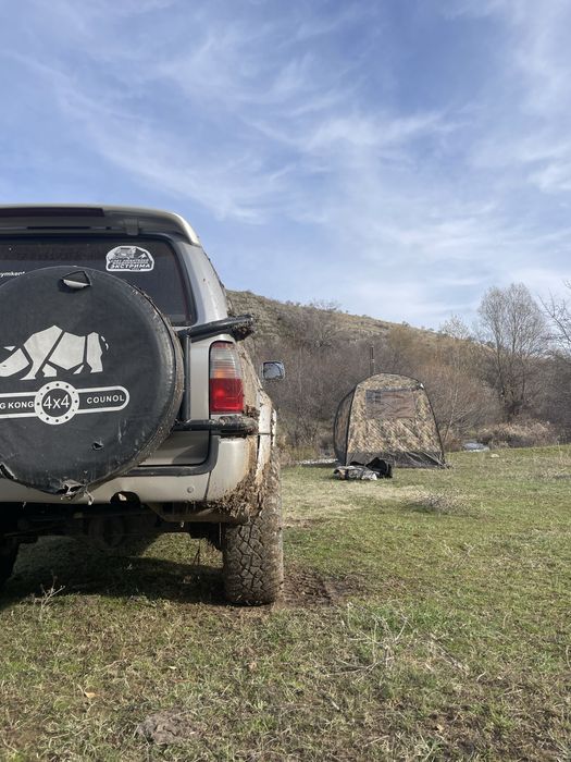 Тойота Hilux Surf Toyota