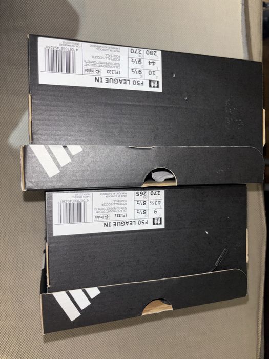 Нови футболни обувки за зала Adidas f50 league in