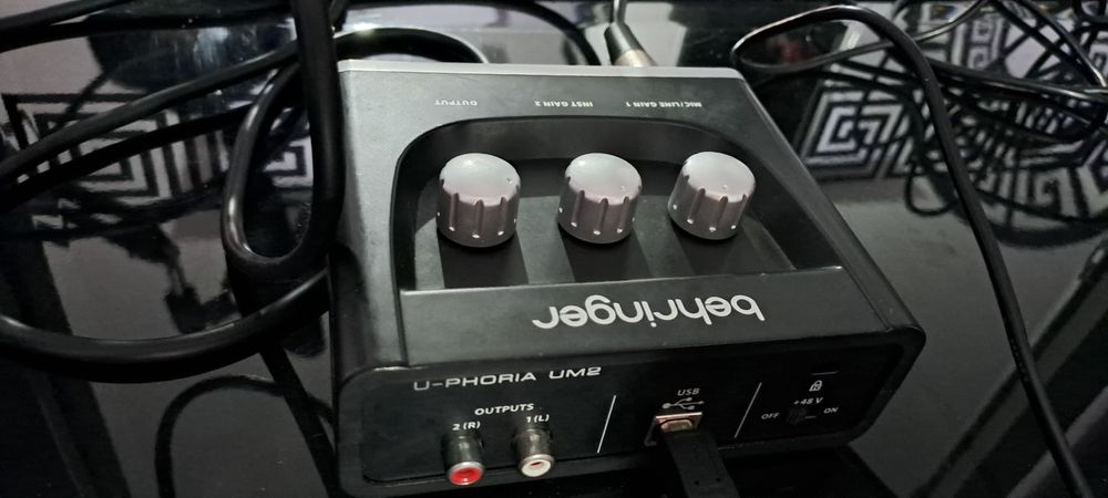 Ovoz yozish studiyasi