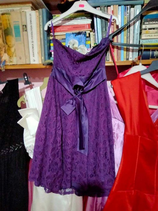 Rochii de ocazie babydoll frumoase, purtate o data sau noi ,m.34-36-38