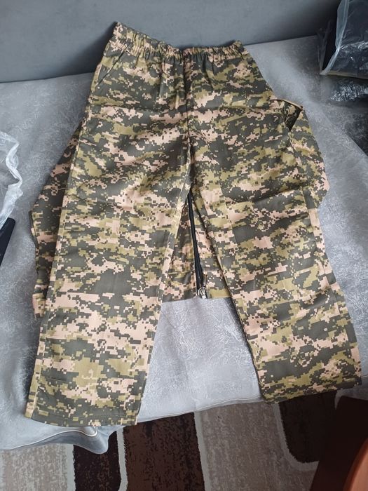 Продам костюм детский военный