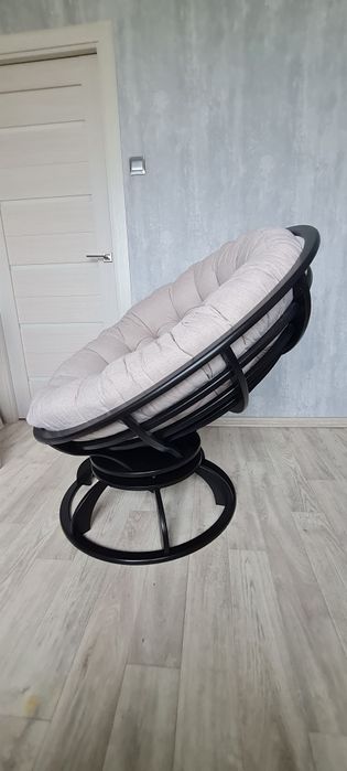 Дизайнерское кресло