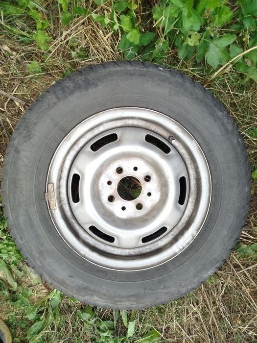 Продам в комплекте колеса на R 13