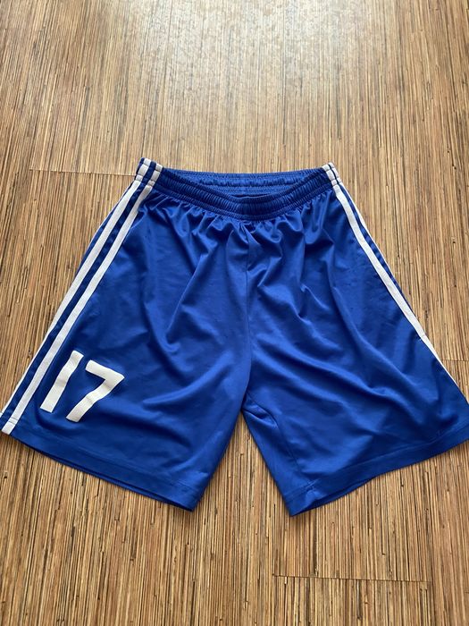 футбольные вещи качественные