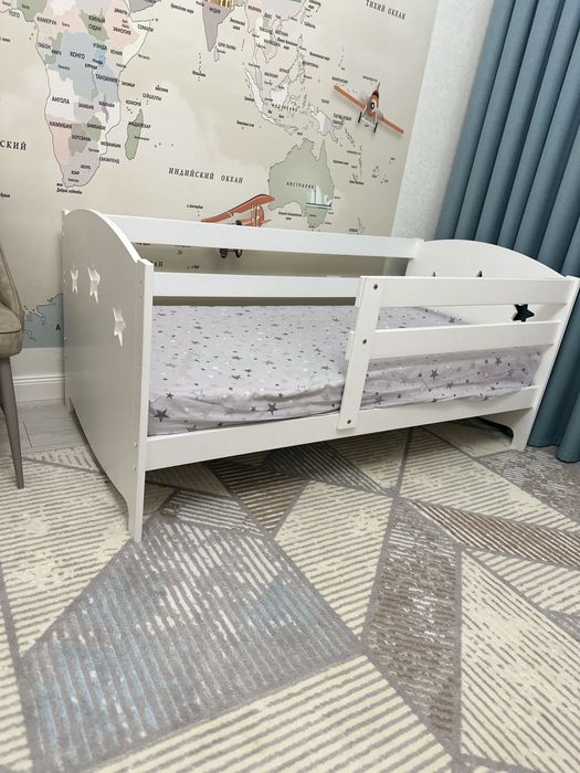 Срочно продам кровать детский