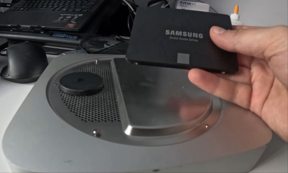 Mac Mini A1347 late 2014 1 tb ssd