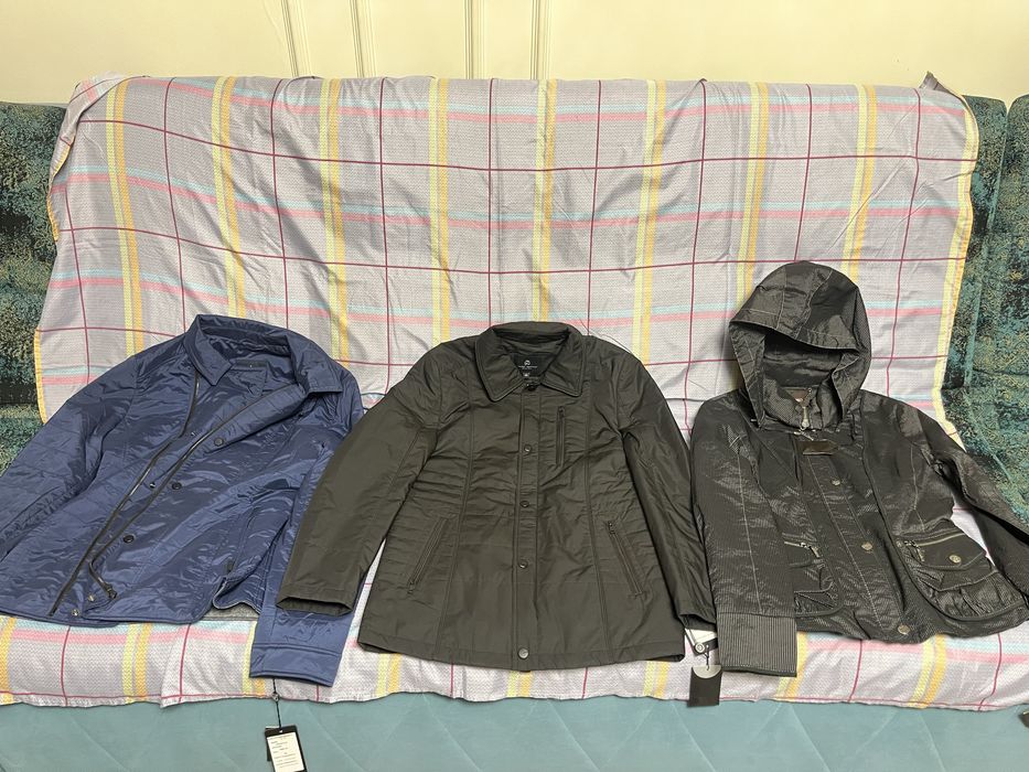Куртки, кожанки, плащи