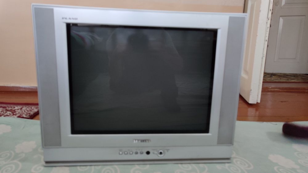 Samsung телевизор