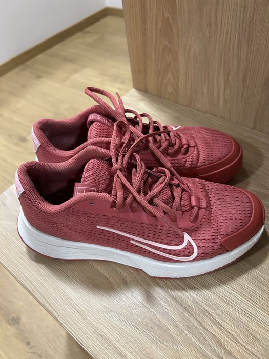 Дамски маратонки Nike