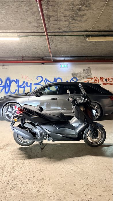 Yamaha x-max 125 tech max - scooter