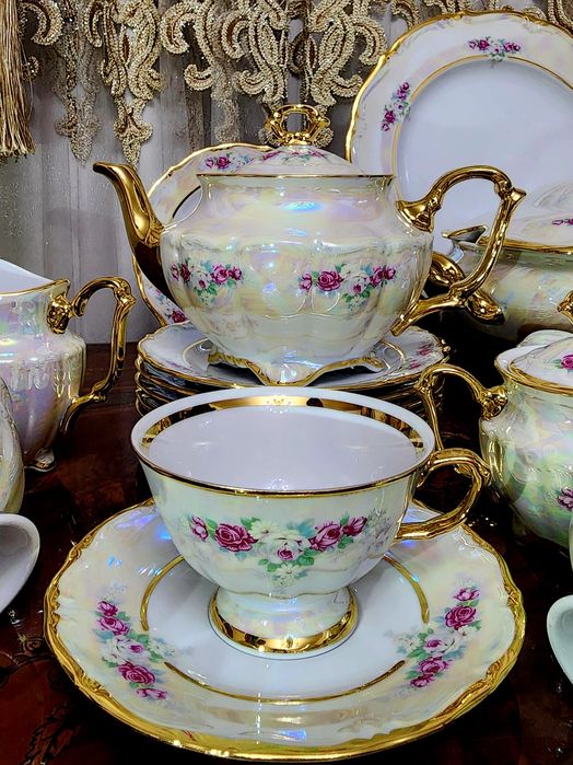 Чайно-столовый сервиз "Букет цветов". Чехия.