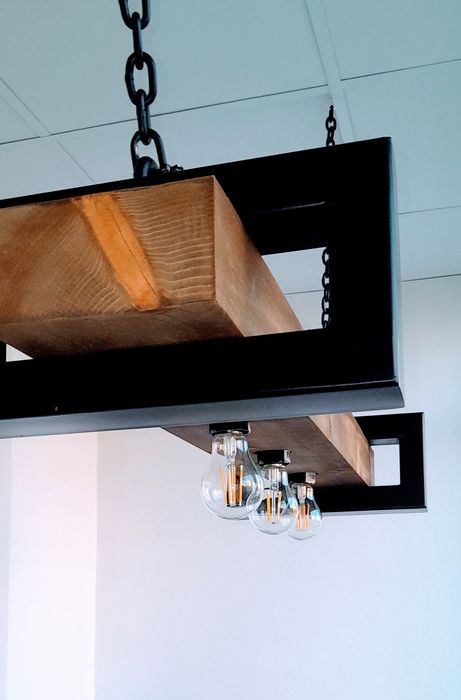 Полилей     от метал и дърво